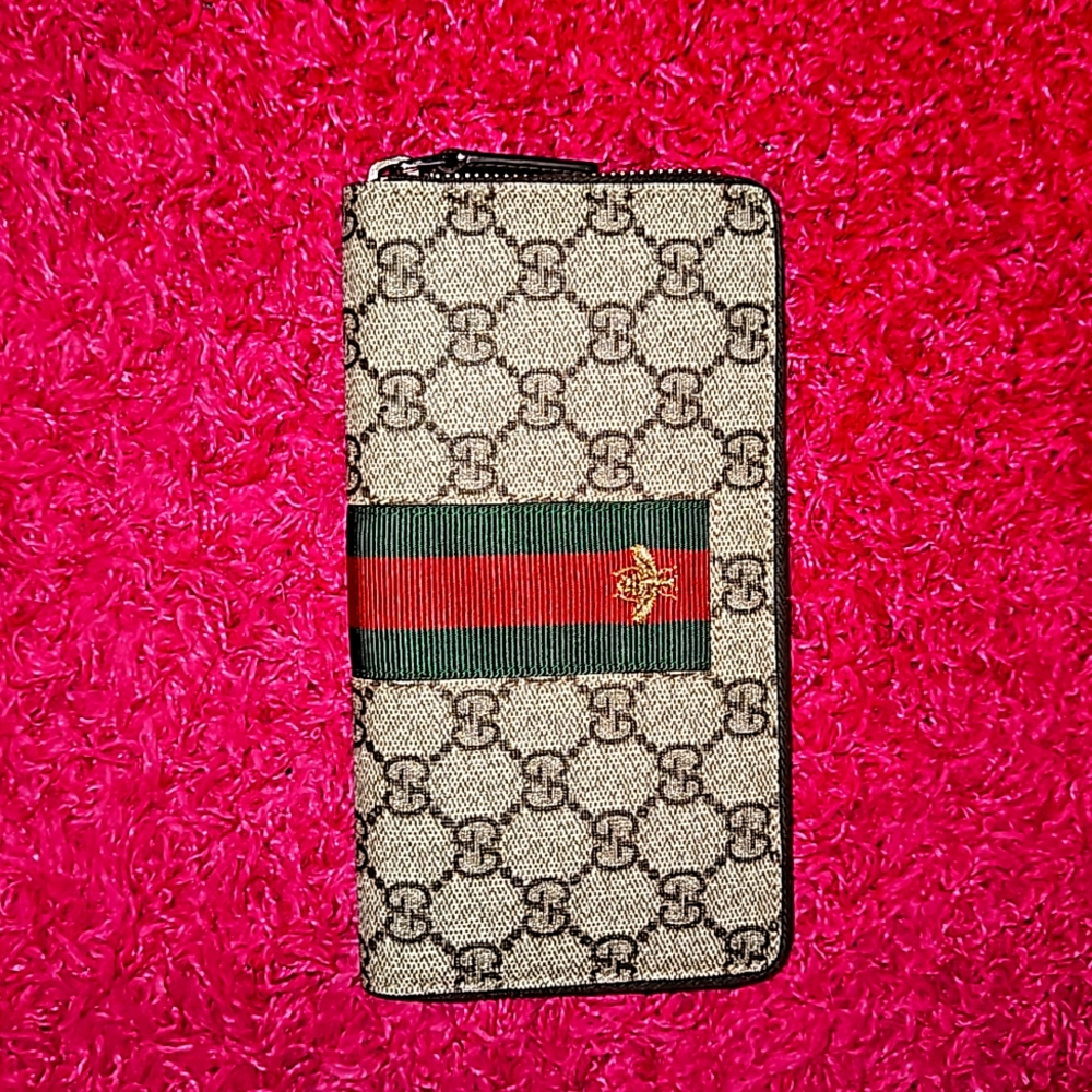 Gucci Long Zipper Wallet